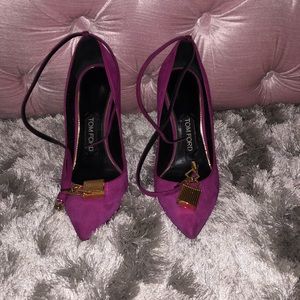 Tom Ford Heels with Ankle strap. Suede. Size 37